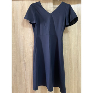 Uniqlo 藏藍 垂墜風寬襬洋裝