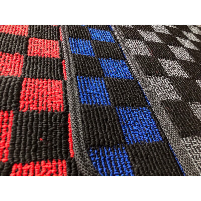 BMW e30 e34 e36 e46 e39 e90 e92方格腳踏墊