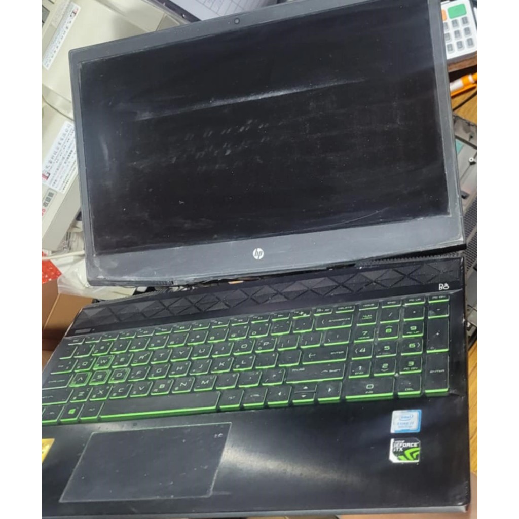 故障機 分離的HP  HP Gaming Pavilion 15-cx0212TX，I7 8代，無記憶體無硬碟1650元