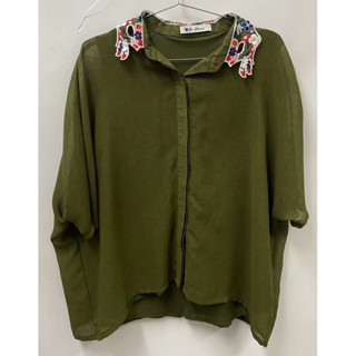 綠色 女生短袖上衣 （二手衣服）