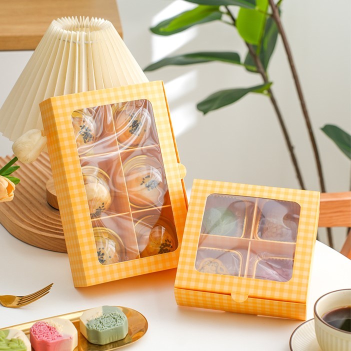 INS風黃白格紋 4粒/6粒裝 蛋黃酥包裝盒 開窗紙盒 月餅盒 烘焙包裝 禮盒 西點盒 雪媚娘 芋頭酥 台灣現貨
