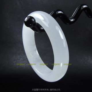 珍珠林~新貨到~請師傅特別做~A貨冰種白玉緬甸翡翠圈戒.內徑18MM#637