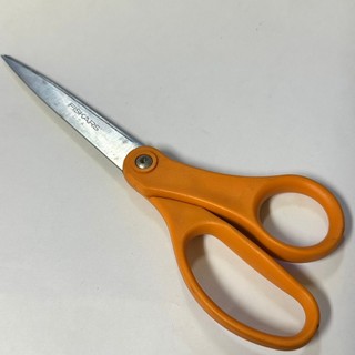 [沐沐屋] 芬蘭 fiskars 日用剪刀 右手剪刀