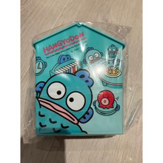正版授權 三麗鷗/人魚漢頓/小屋造型納箱/收納盒/醜魚/小屋造型收納箱/文具盒/收納盒/置物盒/桌上垃圾桶