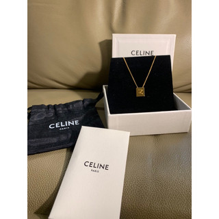 Celine 字母項鍊