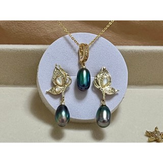 【Owlet 貓頭鷹】海水珍珠*蝴蝶造型孔雀綠珍珠吊飾與耳釘兩件套