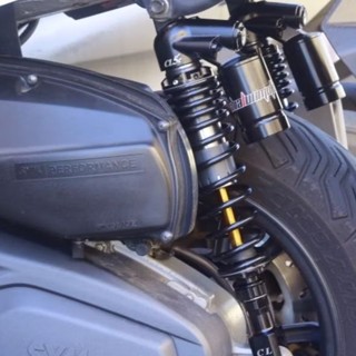 光陽ST250氮氣瓶後避震器