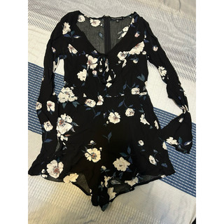 歐美kendall&kylie品牌 雪紡質感深V花花小洋裝