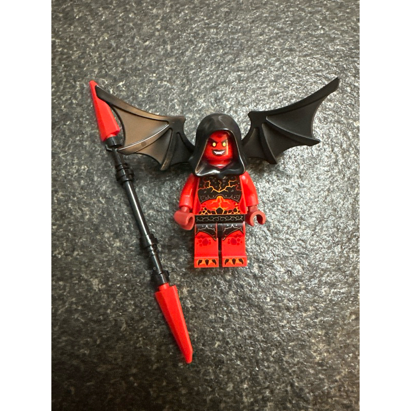 樂高 Lego 70335 未來騎士 終極炎魔 麗亞 含武器