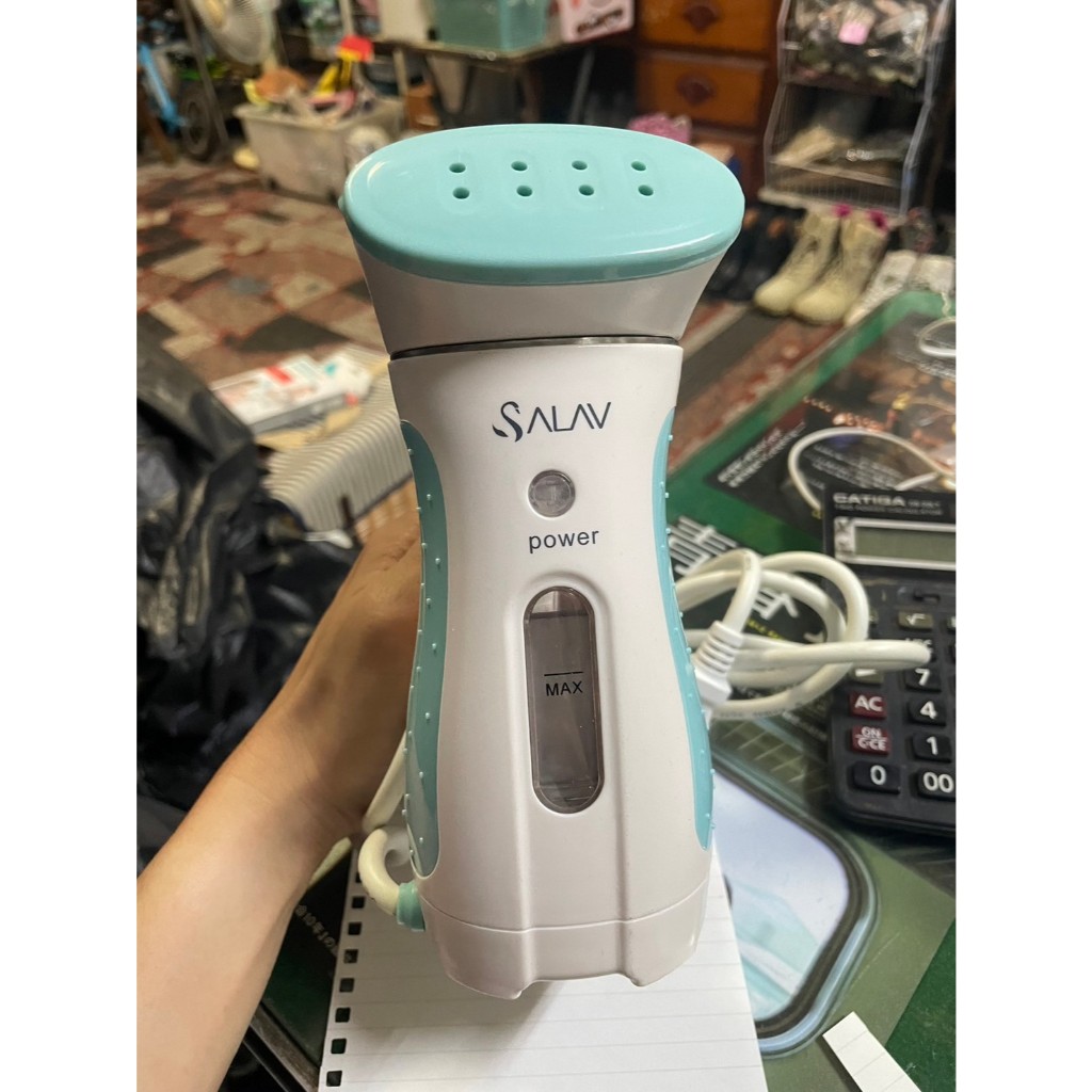【吉兒二手商店】SALAV 手持式旅用蒸氣熨燙機 TS-01 掛燙機