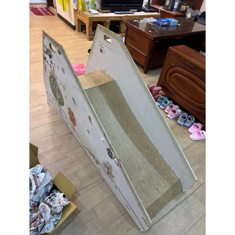 紙做的溜滑梯二手出售