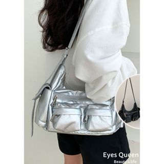 [Eyes Queen]現貨 機車風復古軟皮休閒包 郵差包 銀色包包 口袋肩揹包 機車包 拉鍊包 包包 手提包 側揹包