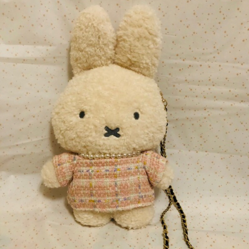 【日本正版】Miffy 米飛兔 香奈兒風 側背包 斜背包 可愛 絨毛 娃娃 收藏 小香風 珍珠項鍊 收納包 特殊 兔兔