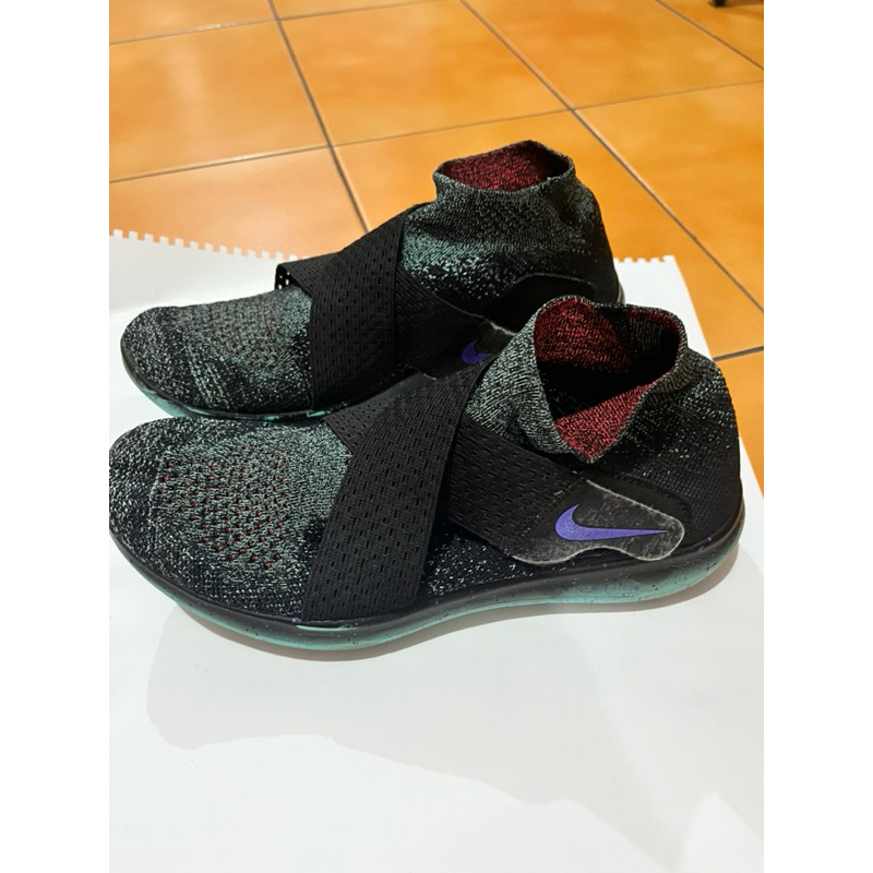 二手鞋/割愛/24cm/NIKE FREE RN MOTION中筒 輕量 慢跑 訓練鞋 女款