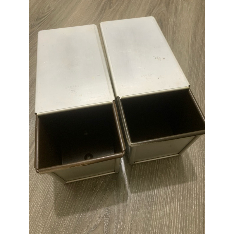 <二手>三能吐司模(模+蓋）一組兩個
