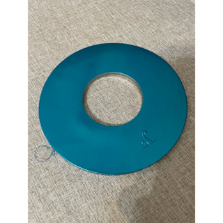 ［全新品］強排熱水器排氣管孔口，「不鏽鋼遮片/遮罩，適用6公分直徑排氣管，外徑15公分。 熱水器管夾