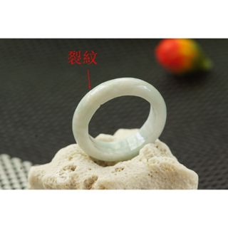 特價U3716玉戒指❀17/18#瑕疵品 翡翠玉A貨水潤飄淡花寬版戒圈指環戒子【緬甸玉翠軒】玉首飾品 男女款式