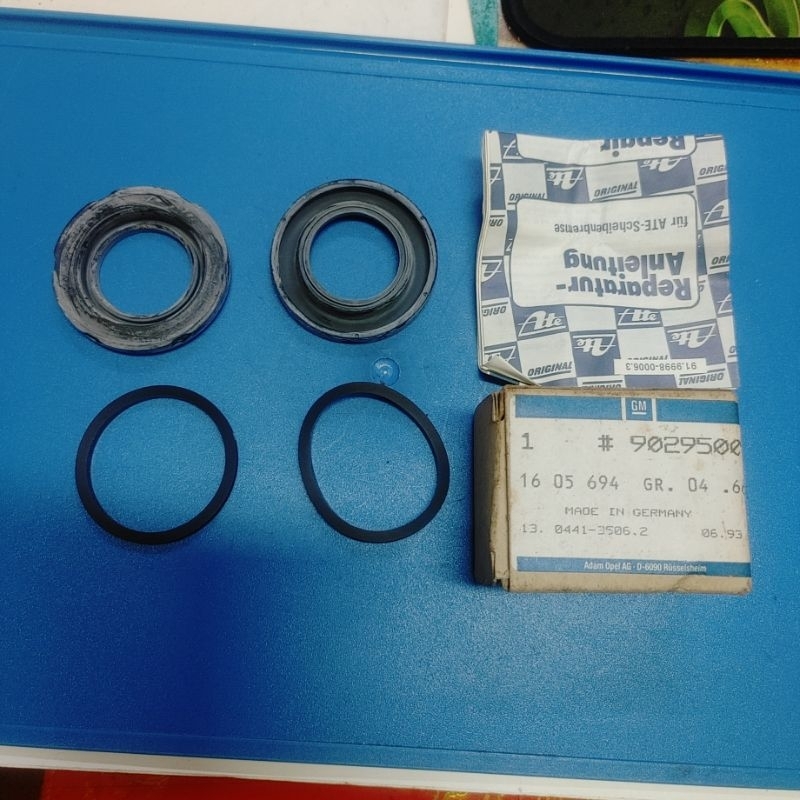 OPEL SAAB 賓士 後卡鉗修理套件 煞車卡鉗修理套件 後煞車修理包90295005 90297533