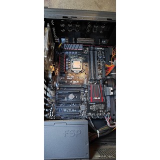 全漢 RAIDER RA550 550W power 電源供應器
