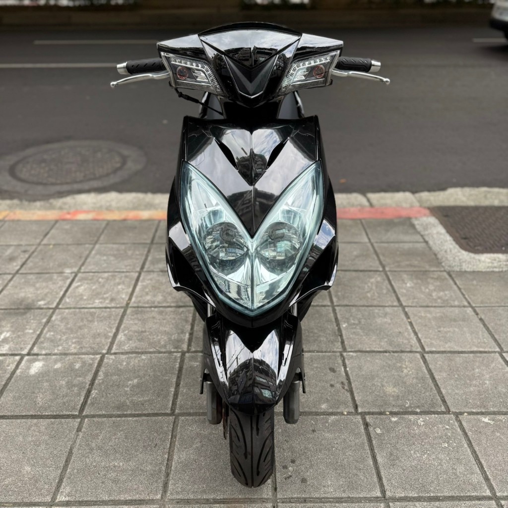 (貳輪嶼二手機車-新北中和店) 2016年 雷霆150 #9127