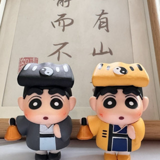 黃黑兩款道士服蠟筆小新 野原新之助 公仔 卡通 殭屍 道袍 變裝搞怪 cos 手辦 車載蛋糕 生日送禮物 動漫收藏