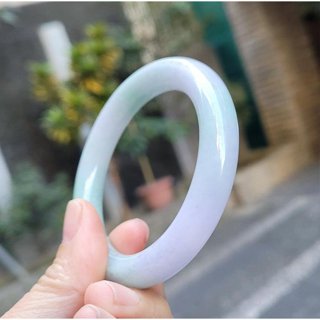 嗨，寶貝銀飾珠寶* 緬甸玉A貨 翡翠飾品☆保證A貨 水頭好 玉質細膩 冰種紫羅蘭春彩 正圓條翡翠手鐲