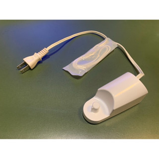 德國百靈 BRAUN Type:4728電動牙刷感應式充電器