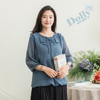 Dolly多莉大碼專賣店 臺灣現貨 大尺碼立體點荷葉領口綁帶雪紡七分袖上衣(灰藍色)501