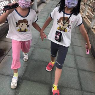 (2524)📌二手童裝📌寬版短袖上衣 適合約4-5歲