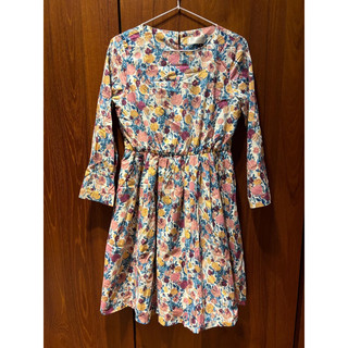 日系品牌Te chichi 棉質花朵洋裝全長95公分，很新