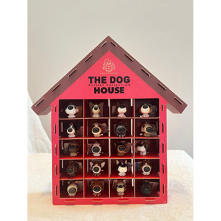 二手商品 家樂福大頭狗公仔 The dog house 不會吵鬧的可愛狗狗玩偶 吊飾 裝飾物 玩具