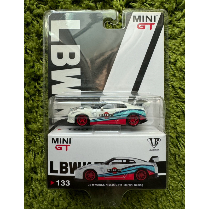 Mini GT #133 LB WORKS Nissan GT-R (R35) Martini Racing 吊卡