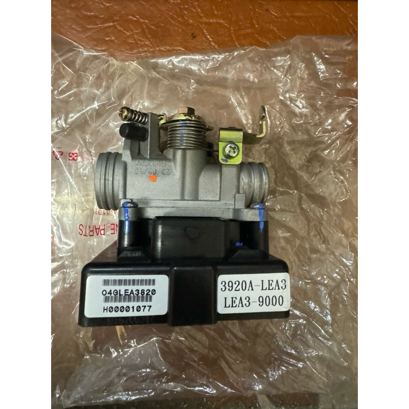 光陽 原廠 Many50電腦 ECU含節流閥 LEA3