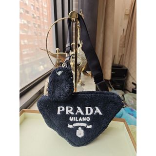PRADA全新真品義大利製超大LOGO附小袋黑色毛絨男女用斜背包/三角包--4折出清(不議價商品)