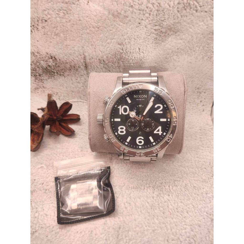 原$20,900  NIXON 銀黑 300m 潛水錶 外圈可轉 大錶徑 錶玻透亮 拋光 男錶 手錶 尼克森  二手正品