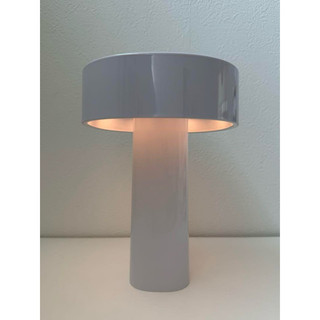 IKEA絕版品 簡單時尚 SOLVINDEN LED 觸控 充電電池 桌燈 床頭夜燈 睡眠燈 小夜燈 兩段式 白色