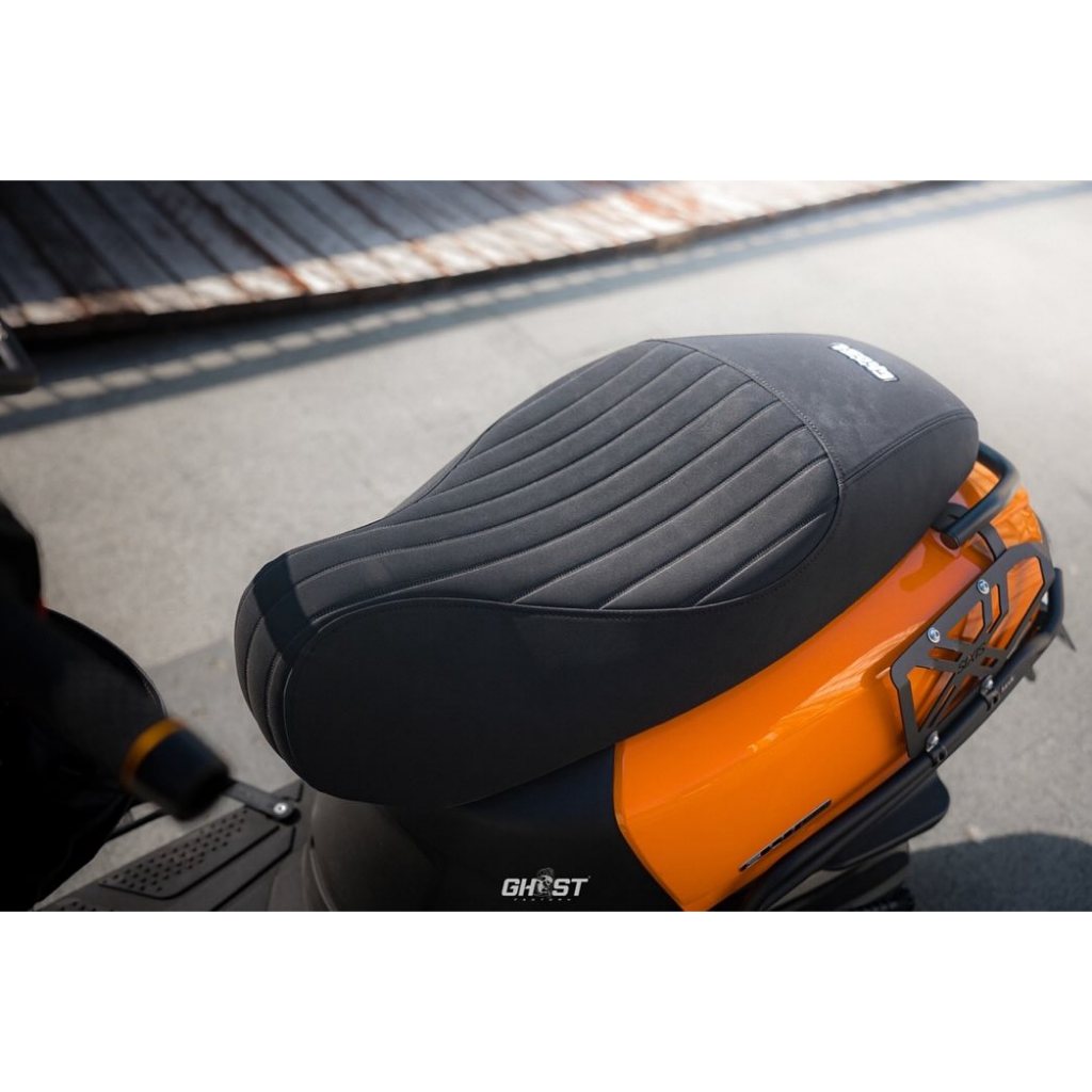 三重賣場 sui 毛毛蟲座墊 SUI ghost 椅墊 ghost factory座墊 古斯特座墊 SUZUKI SU