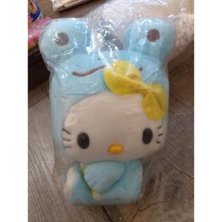 出清特價 300~絕版 日版 景品..HELLO KITTY 青蛙 動物變裝 絨毛小娃娃 高17公分