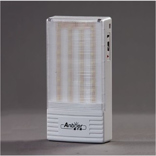 ⭐千百蝶⭐緊急照明燈( EM-130 ) 36顆LED 消防署認證 自動斷電照 明緊急照明附電池