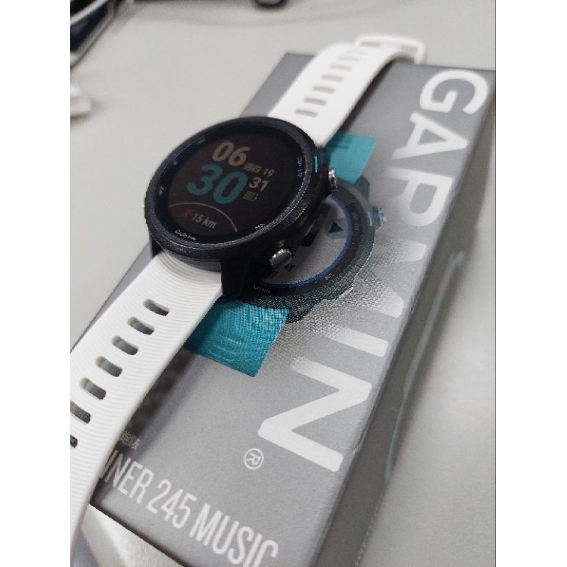 Garmin Forerunner 245 music(二手）