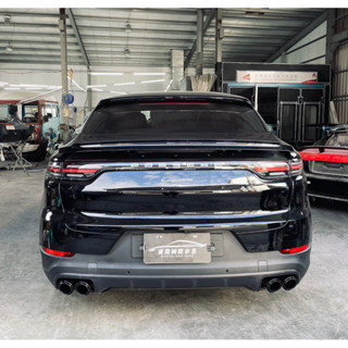 保時捷 Porsche Cayenne 三層尾管