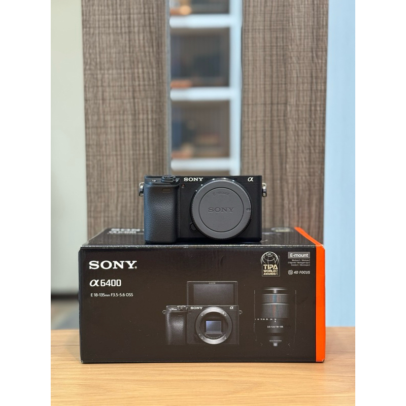 近全新Sony A6400單機身（黑）公司貨保固內（初芯二手）