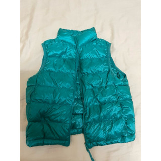 UNIQLO兒童輕羽絨背心120