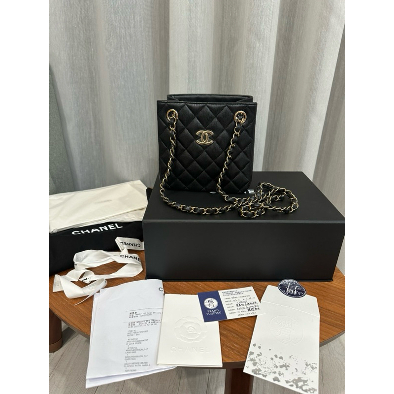 多種背法香奈兒Chanel mini tote 黑金荔枝皮 台灣購證影本 托特包 水桶包 斜背包 肩背包