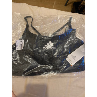 愛迪達平口運動內衣無墊《Adidas sport bra 》
