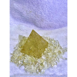 天然黃水晶 嚴制 奧根能量塔 奧剛能量 金箔啟動、黃色招財光、偏財能量 偏財之王 搭配埃及古蹟金字塔、效果倍增