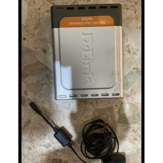 D-LINK 交換器 集線器 DES-1005D