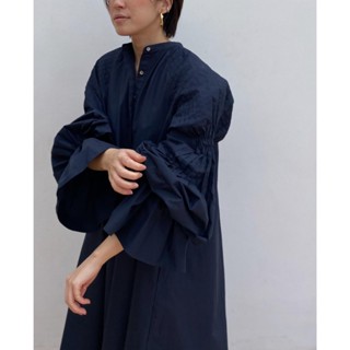 【日系ins博主ETRE*T貴牌風格法式公主袖洋裝】宮廷風白色/藏青色慵懶浪漫小眾長袖連身裙，A字長裙圓領/V領，高個子