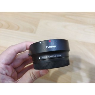 尚有存貨-Eos m 原廠轉接環,轉接efs 鏡頭eos m50,eos m6 可參考