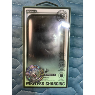 睿量 REMAX 無線充電行動電源 wireless charging 超薄磁吸 10000mAh RPP-D2 (33